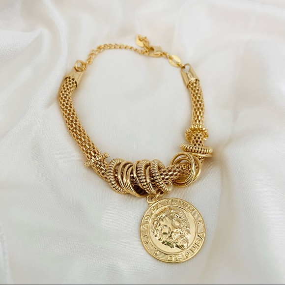 Lion Face Charm Bracelet - Picture 2 of 5